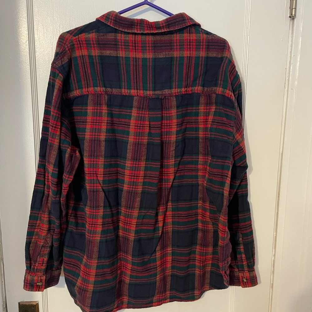 AE Oversized Flannel Shirt in red/nay plaid - Picture 6 of 6